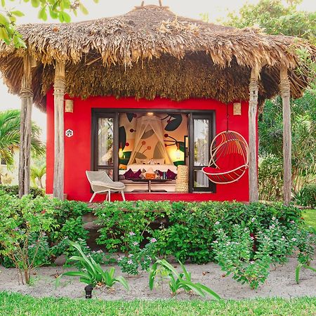 Matachica Beach Resort And Spa Сан Педро Екстериор снимка