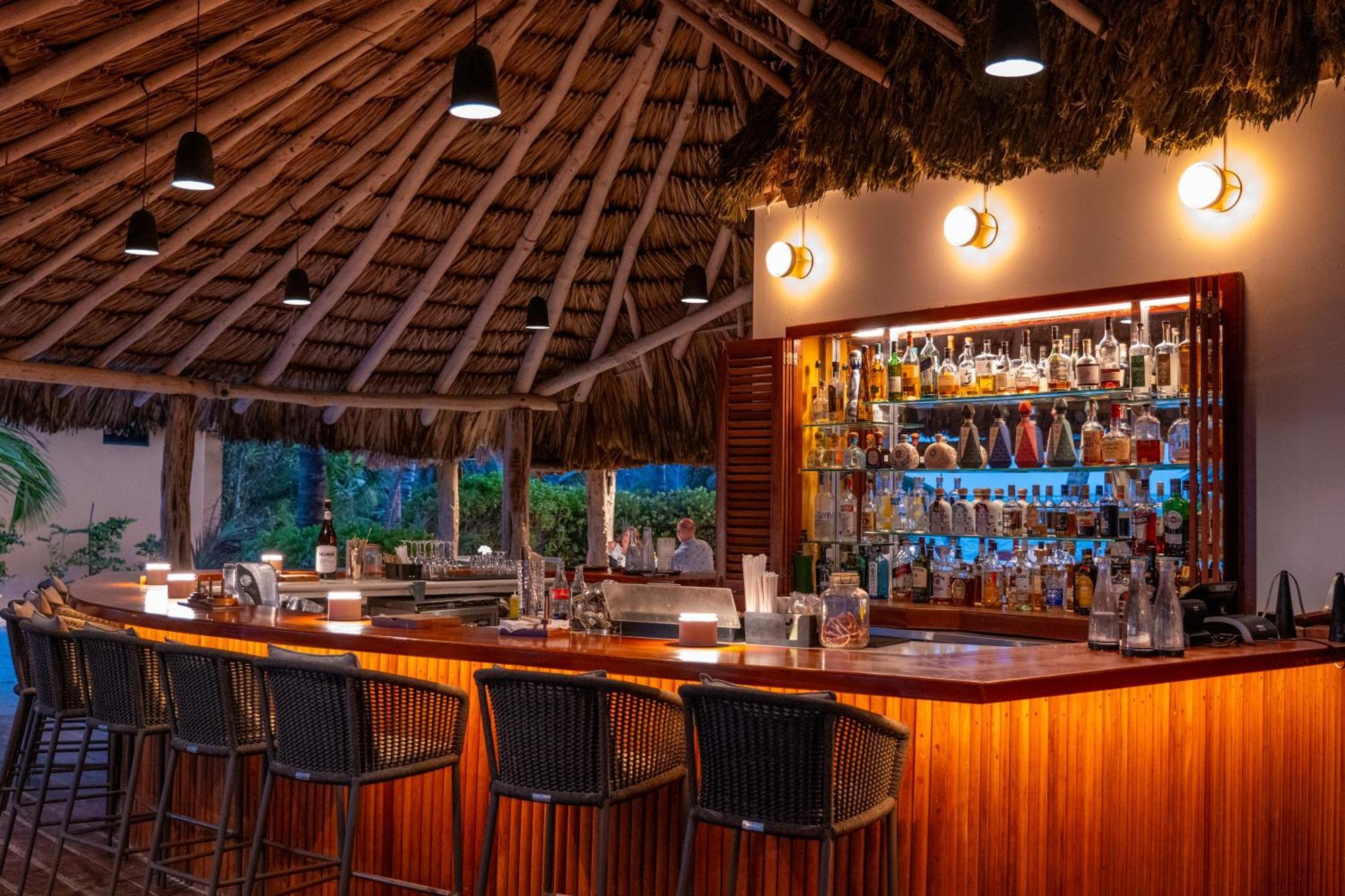 Matachica Beach Resort And Spa Сан Педро Екстериор снимка