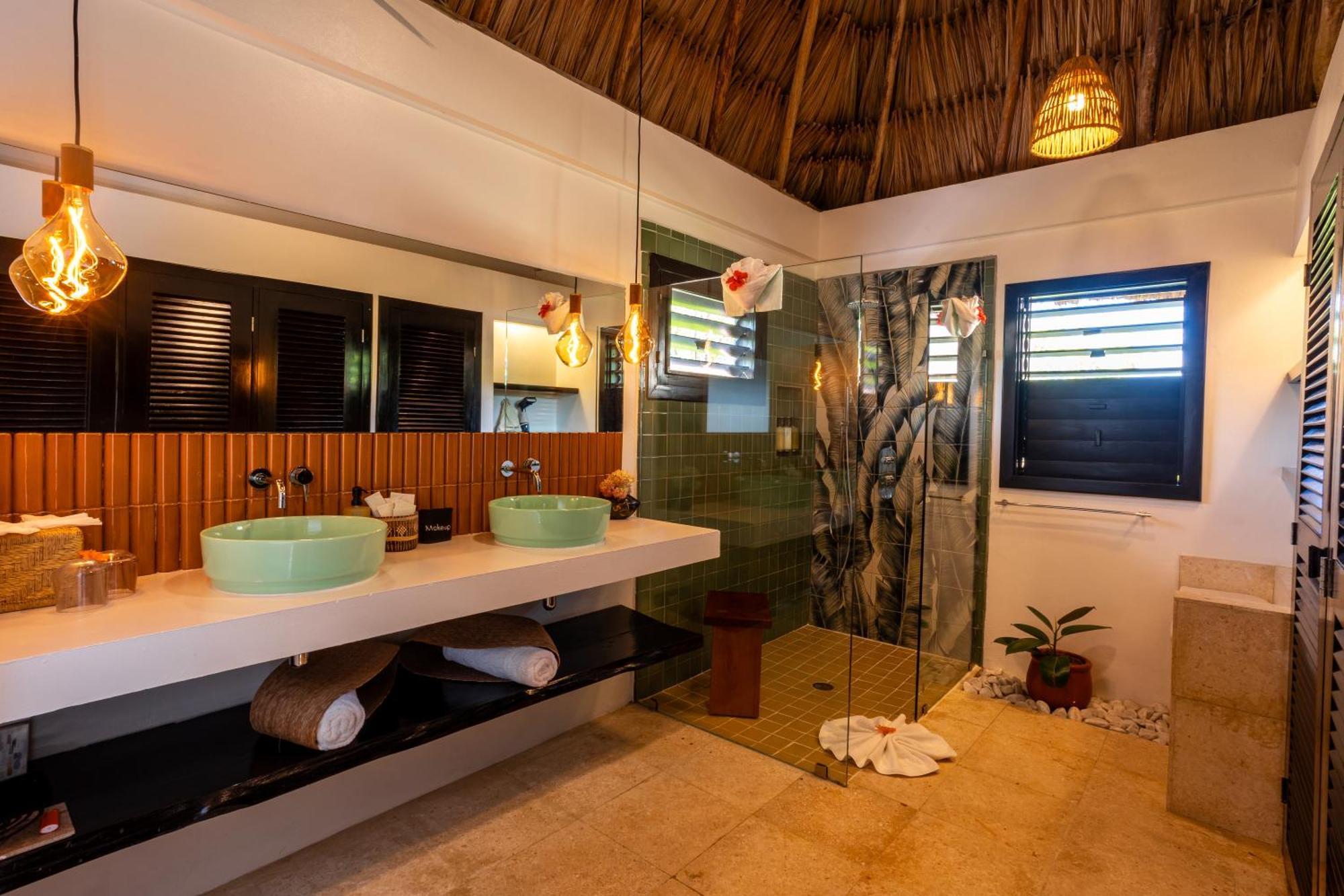 Matachica Beach Resort And Spa Сан Педро Екстериор снимка