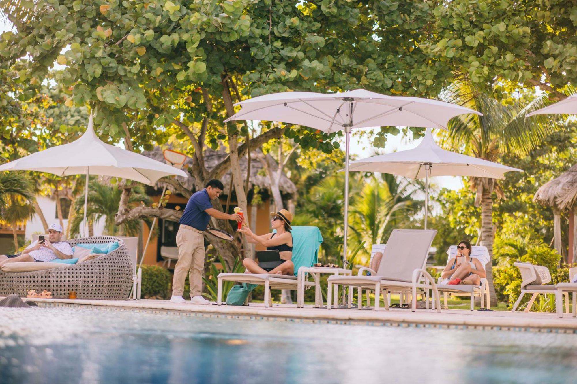 Matachica Beach Resort And Spa Сан Педро Екстериор снимка