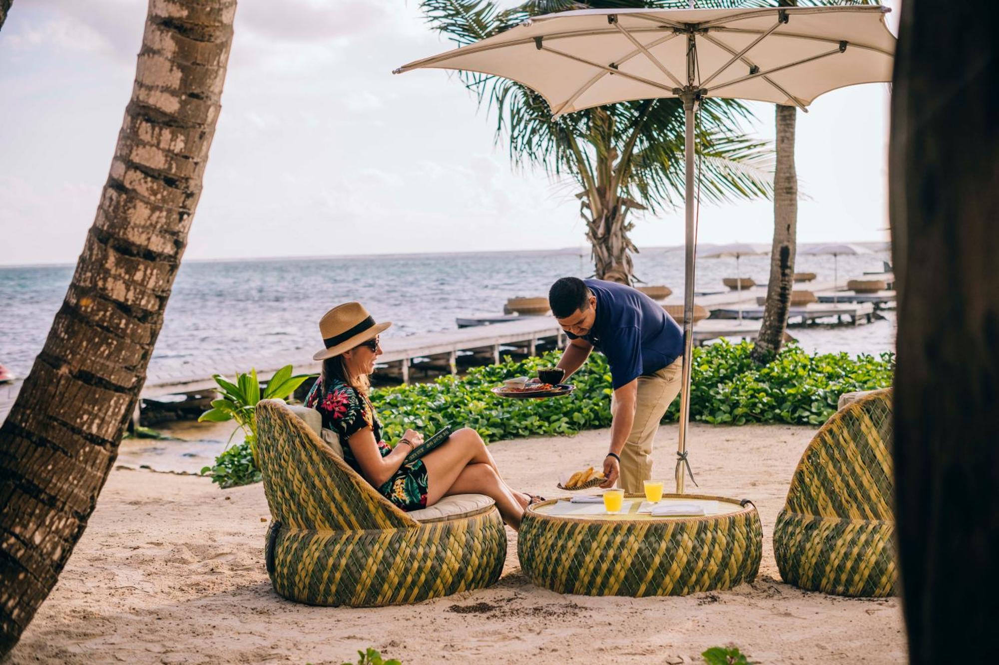 Matachica Beach Resort And Spa Сан Педро Екстериор снимка